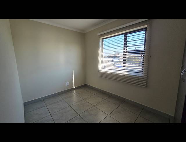 3 BEDROOM FREEHOLD FOR SALE IN ALBERTSDAL